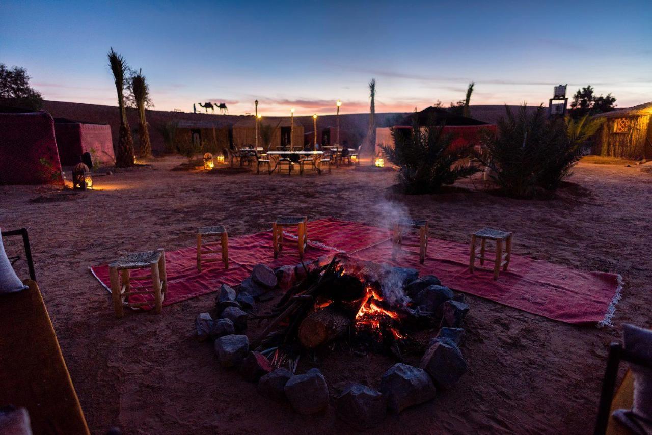Ali & Sara'S Desert Palace Merzouga Exterior foto